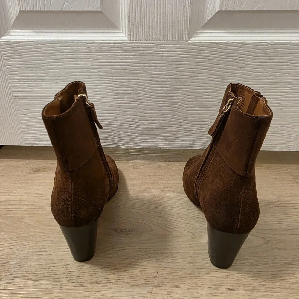 GINANNI Brown Suede Distressed Going Out‎ Ava Heeled Ankle Boots Size 8B